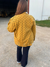 Load image into Gallery viewer, Mustard Star Jacket
