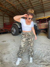 Load image into Gallery viewer, Army Parachute Pants
