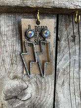 Load image into Gallery viewer, Lightning bolt earrings
