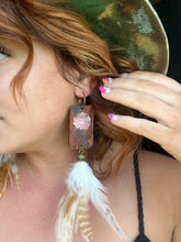 Load image into Gallery viewer, Boho Floral Feather earrings
