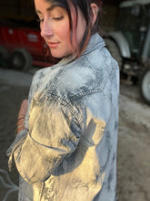 Load image into Gallery viewer, Acid Washed Grey Denim Jacket
